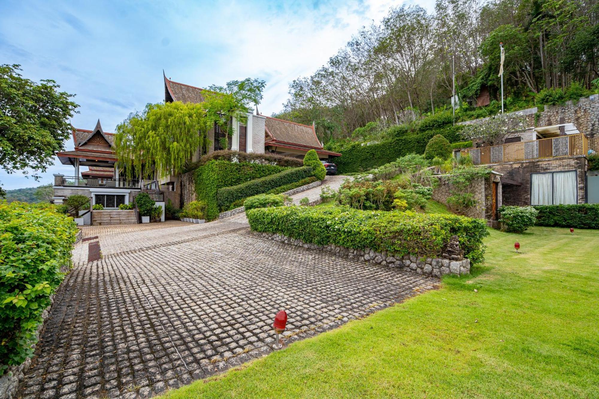 Royal Legacy Private Villa With Private Golf Course Phuket Exteriör bild