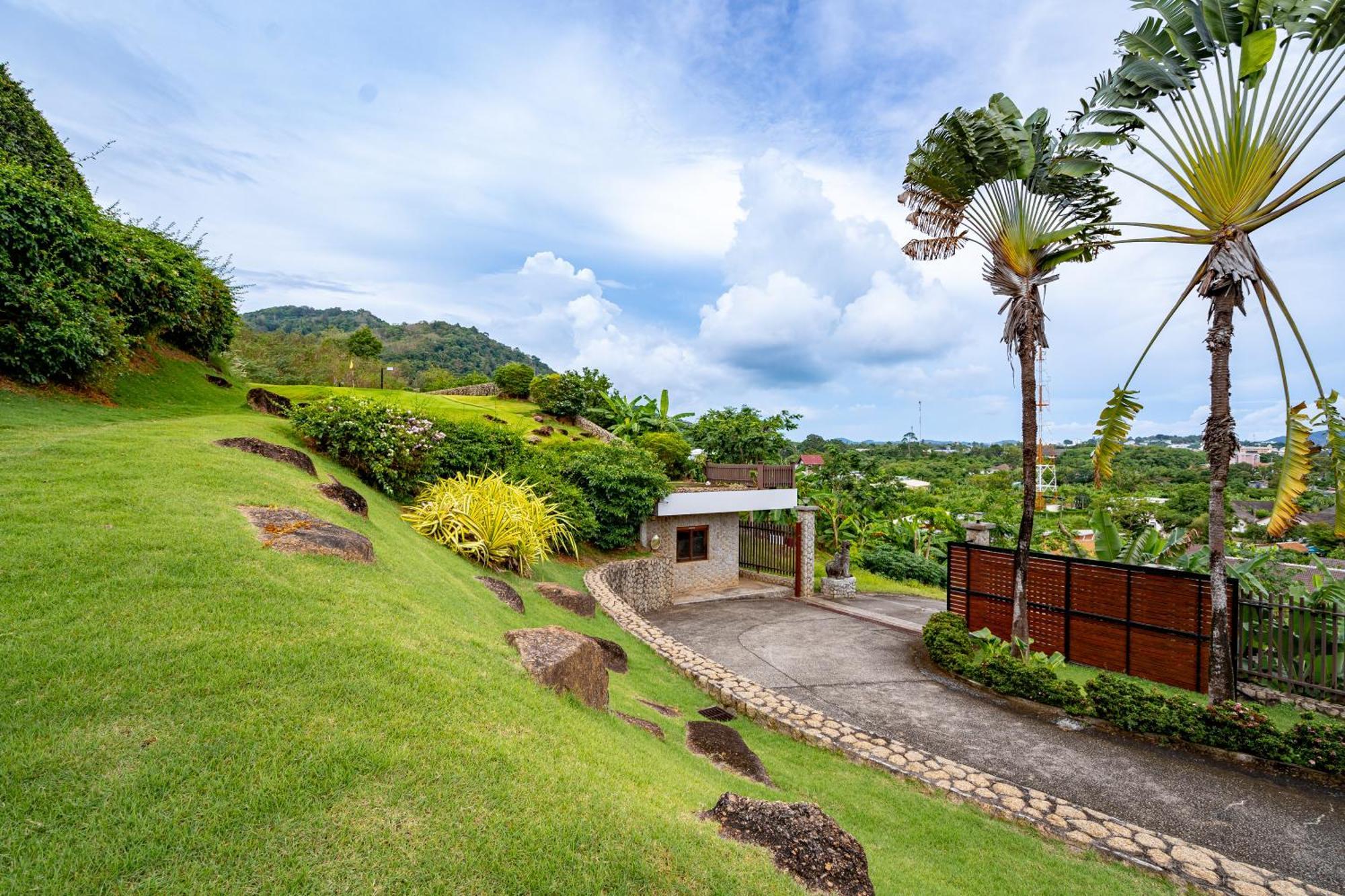 Royal Legacy Private Villa With Private Golf Course Phuket Exteriör bild