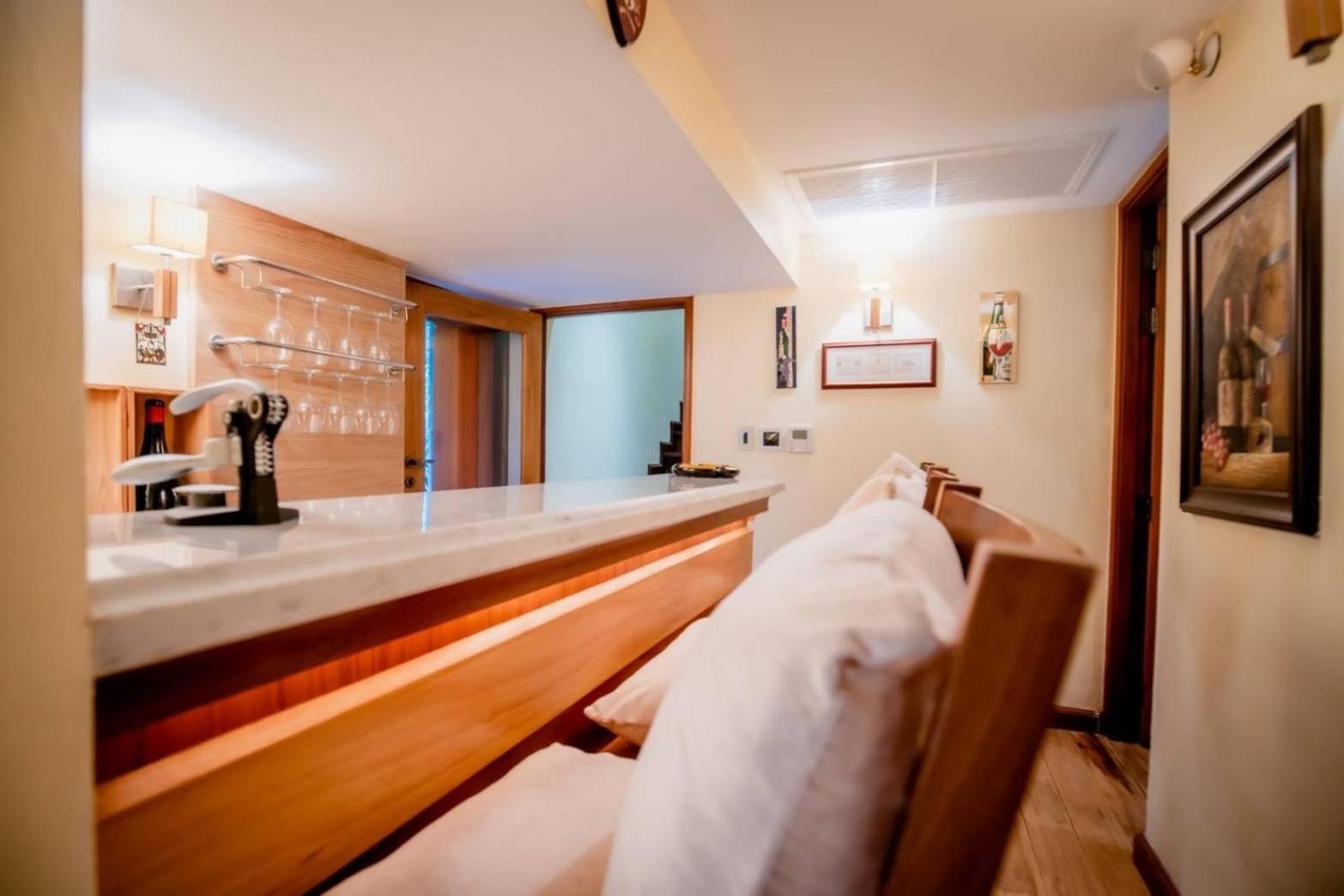 Royal Legacy Private Villa With Private Golf Course Phuket Exteriör bild